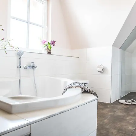 Tatil Evi Ferienhaus Seeschwalbe 4 *